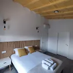 Castas D'ouro Tatil Evi *